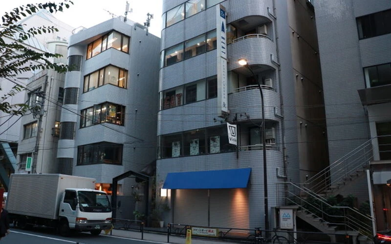④その横のビルの4Fです。